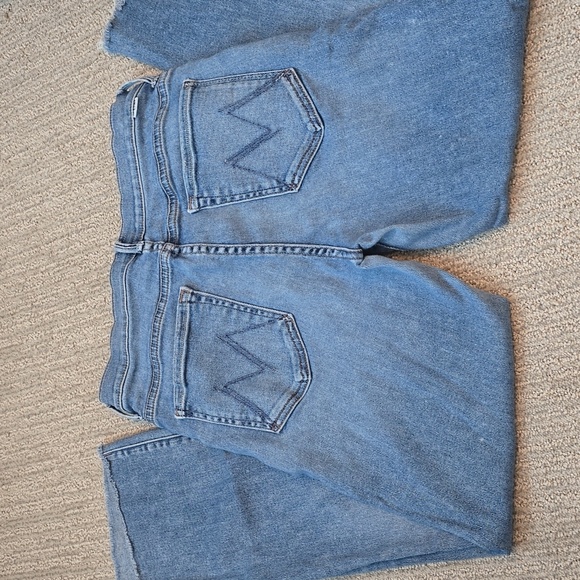 Mother Insider Crop Step Fray - Picture 9 of 10